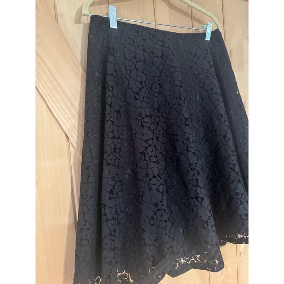 Pringle of Scotland | Black Lace Short Flare Skirt | EU Size 12 (US size 8) - Picture 5 of 14